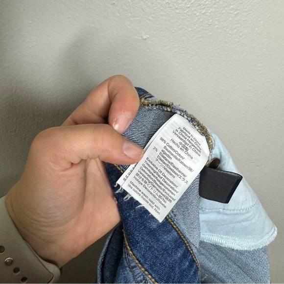 Madewell Relaxed Denim Shorts in Kelton Wash: Raw-Hem Edition - Picture 14 of 14